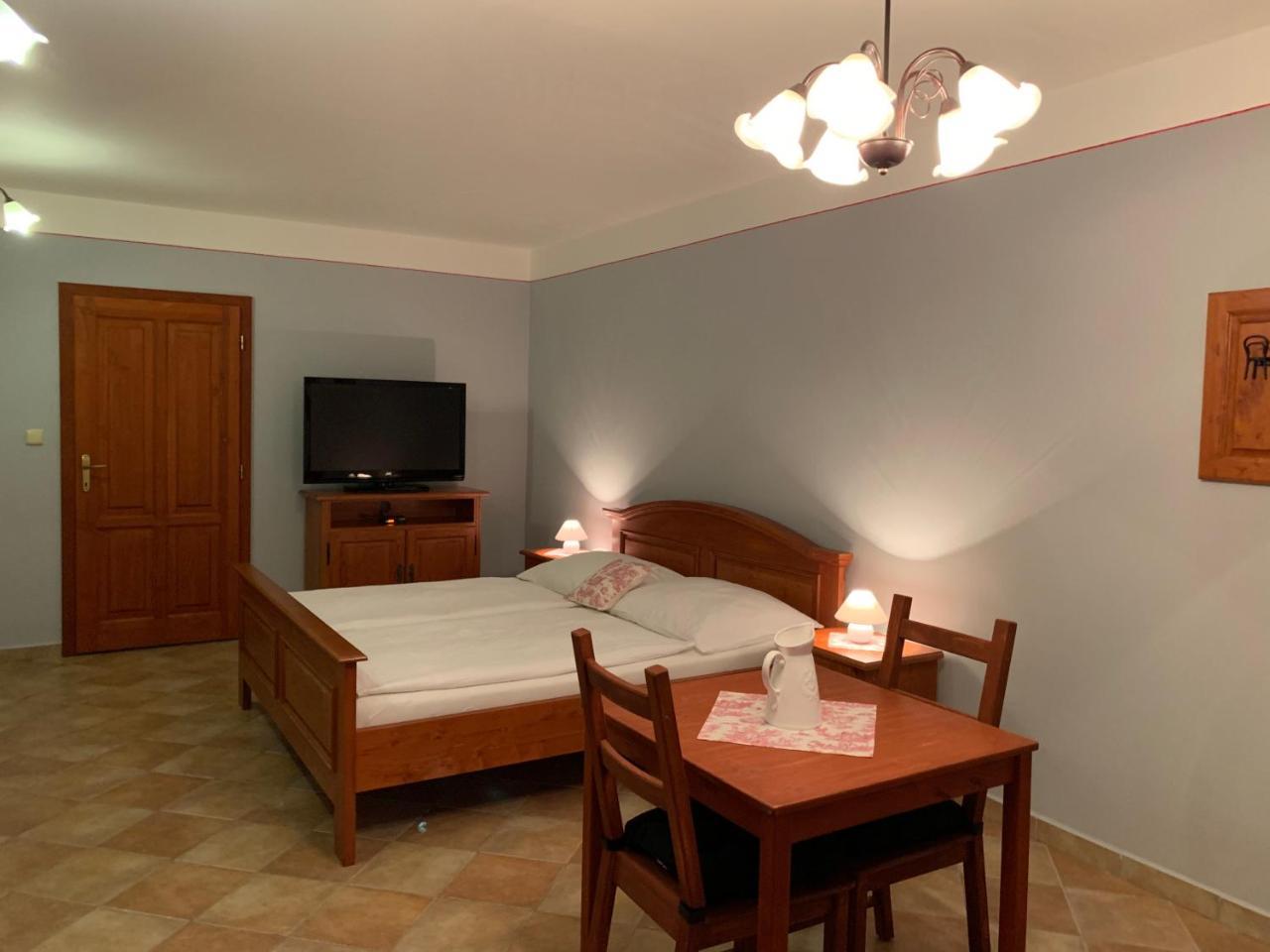 Pension Amadeus&Apartments Český Krumlov Extérieur photo