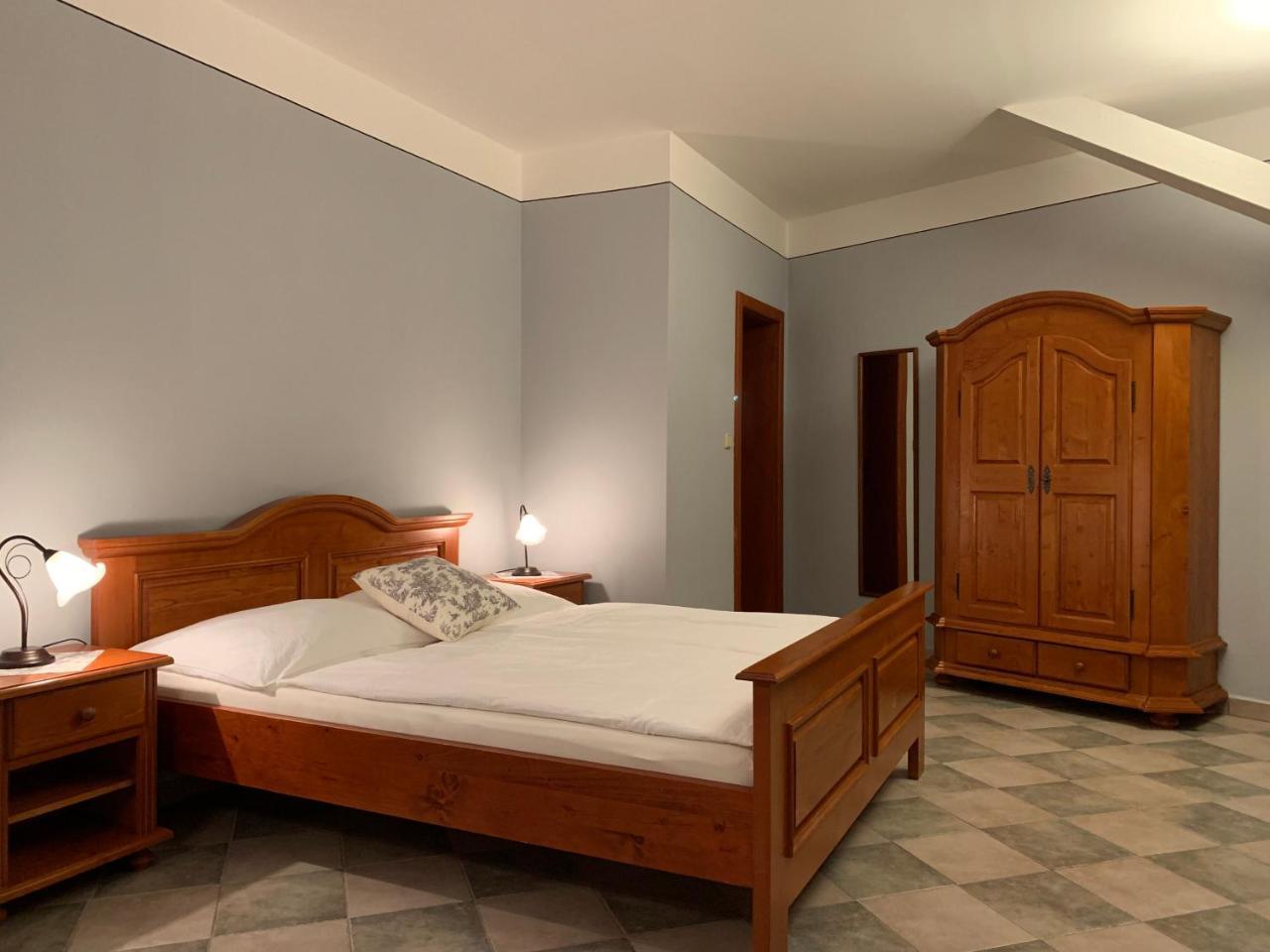 Pension Amadeus&Apartments Český Krumlov Extérieur photo